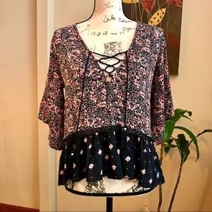 Abercrombie and Fitch bell sleeve boho blouse